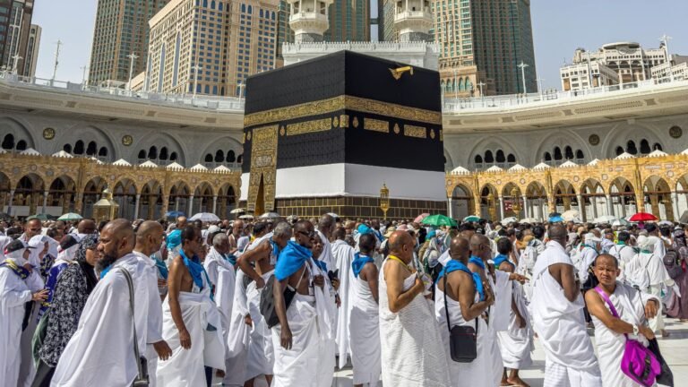 Tips Memilih Travel Umrah Online: Cek Legalitas, Review, Harga, Agar Terhindar dari Penipuan
